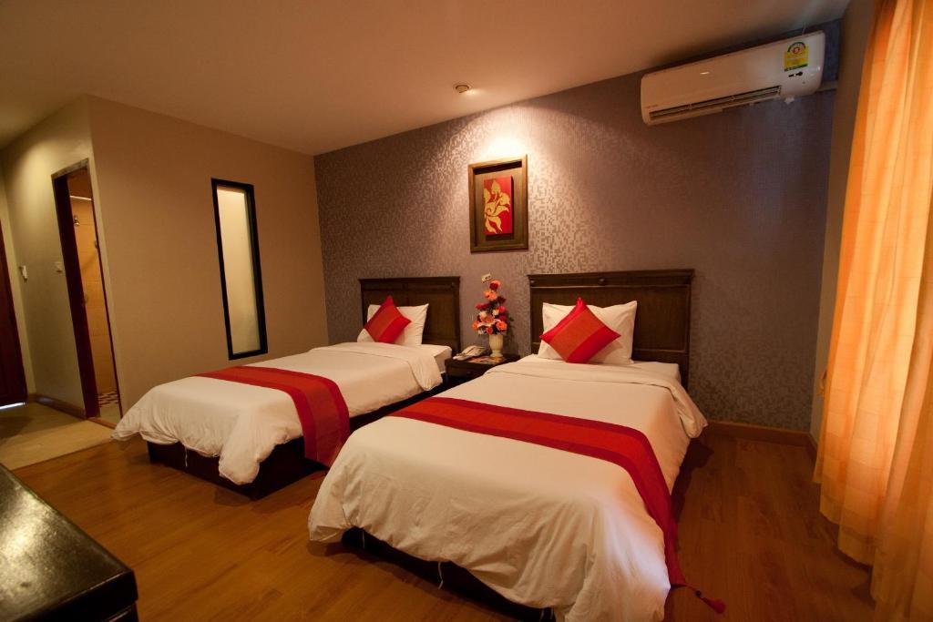 Lanna House Hotel Чиангмай Стая снимка