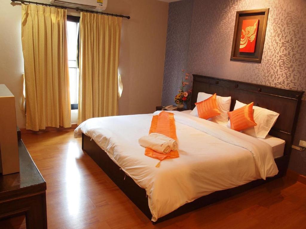 Lanna House Hotel Чиангмай Стая снимка